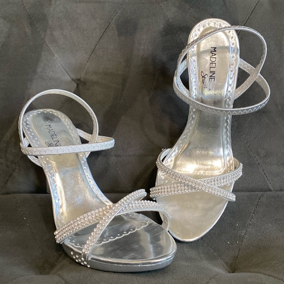 Madeline Stuart Rhinestone Silver Evening Heels - Picture 1 of 9